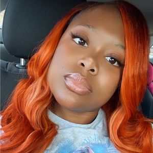 Meet your Posher, Keri